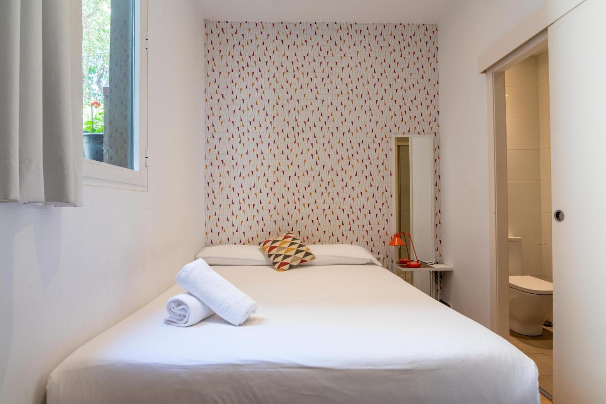 The Central House Barcelona Gracia Room photo